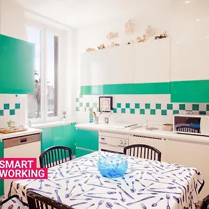 https://green-apartment-in-the-center-by-wonderful-italy.hotelitalianriviera.com